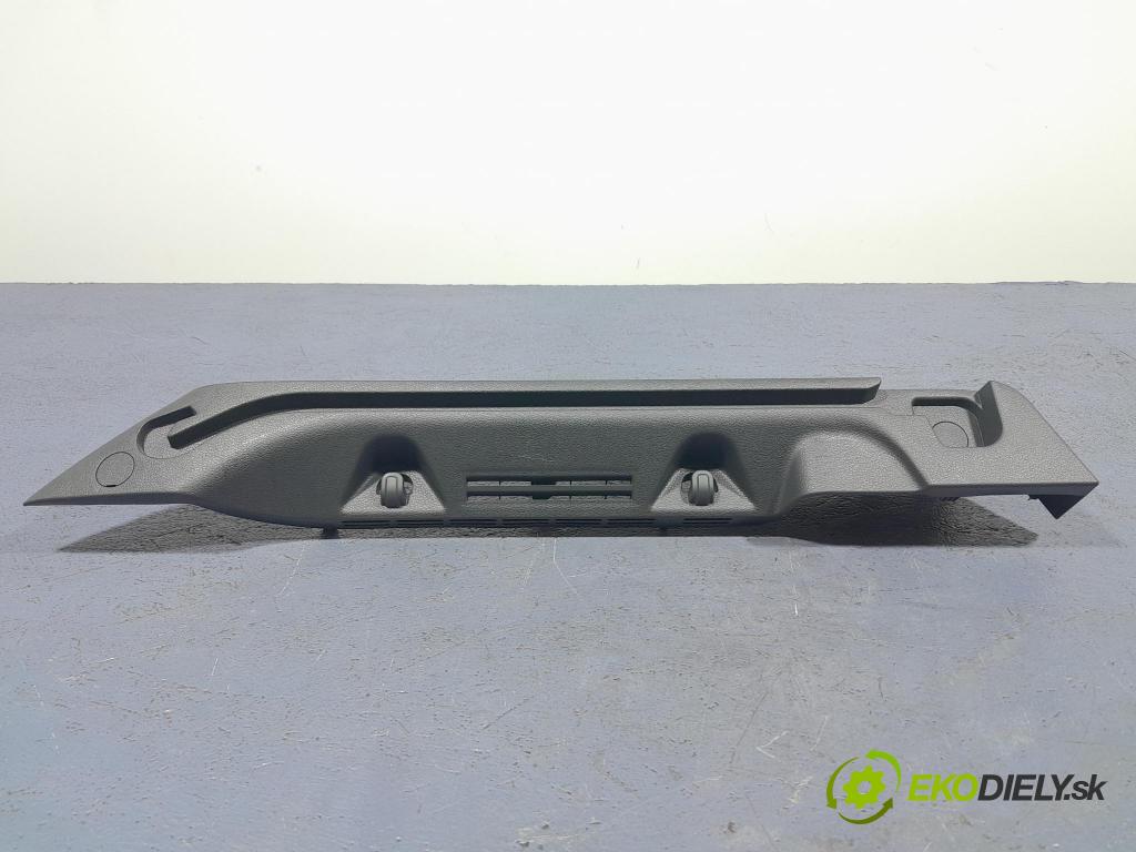Hyundai I30 2023 kryt Plast: Interiéry: 85910-G4700