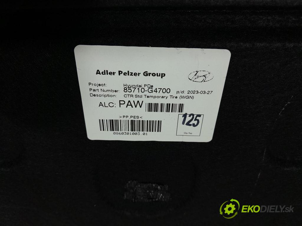 Hyundai I30 2023 koberec do auta 85710-G4700
