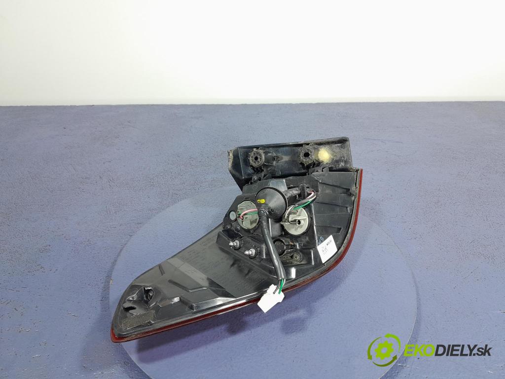 Hyundai I30 2023 svetlo / reflektor zad Prava: Vonkajsia: 92402-G4200