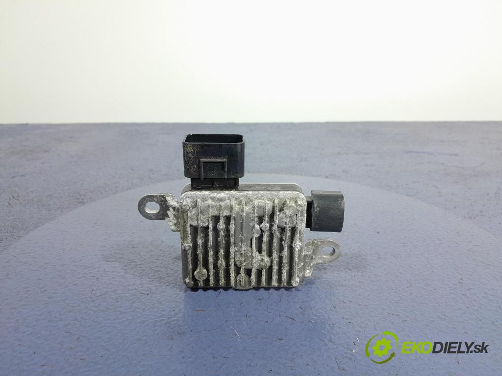 Hyundai I30 2023 riadiaca jednotka 25385-F3000