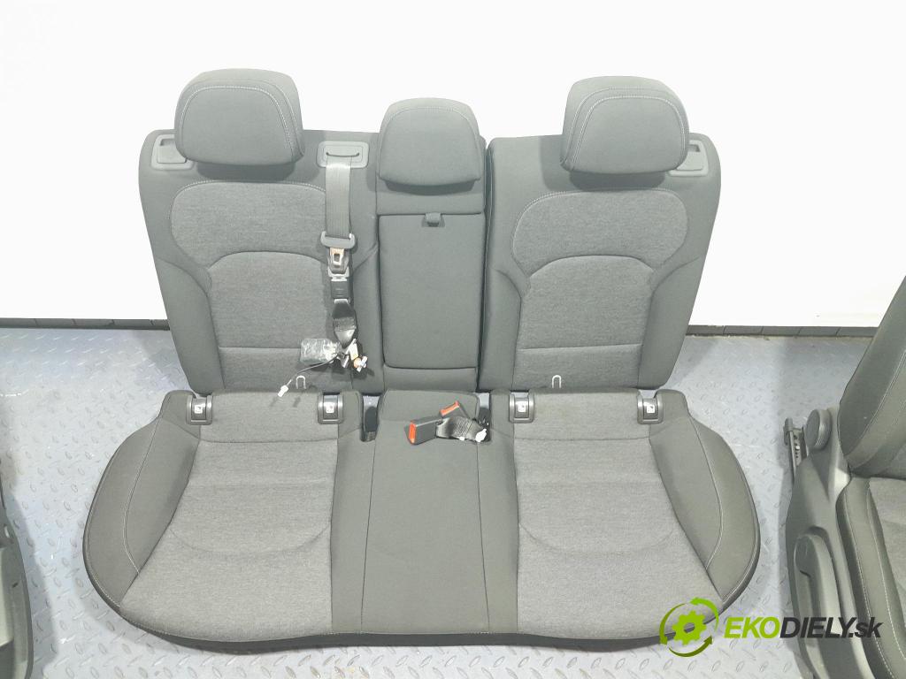 Hyundai I30 2023 sedačke: Set.: