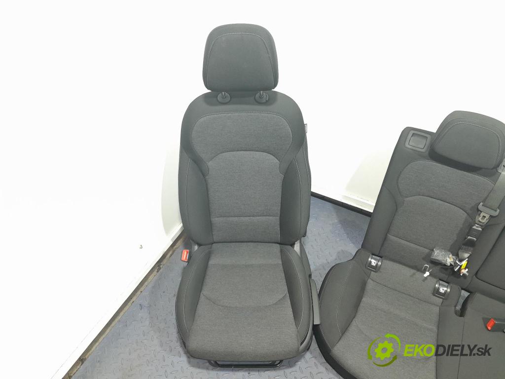 Hyundai I30 2023 sedačke: Set.: