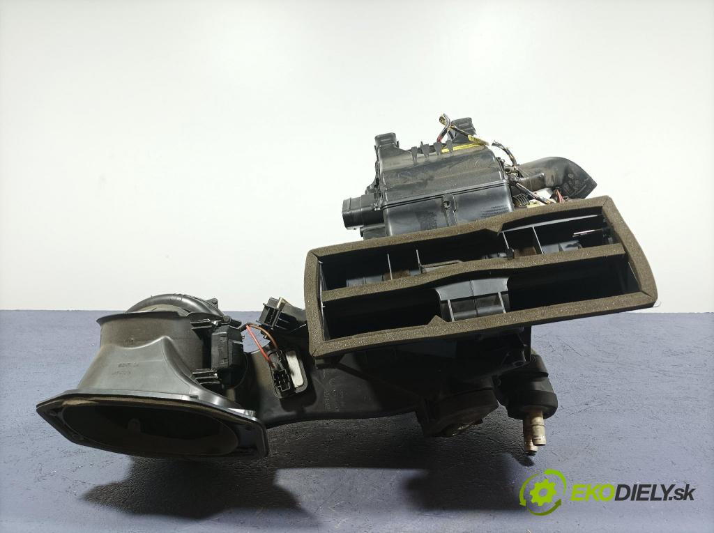 Opel Zafira 2009 radiator 13142030