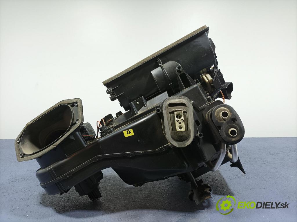 Opel Zafira 2009 radiator 13142030