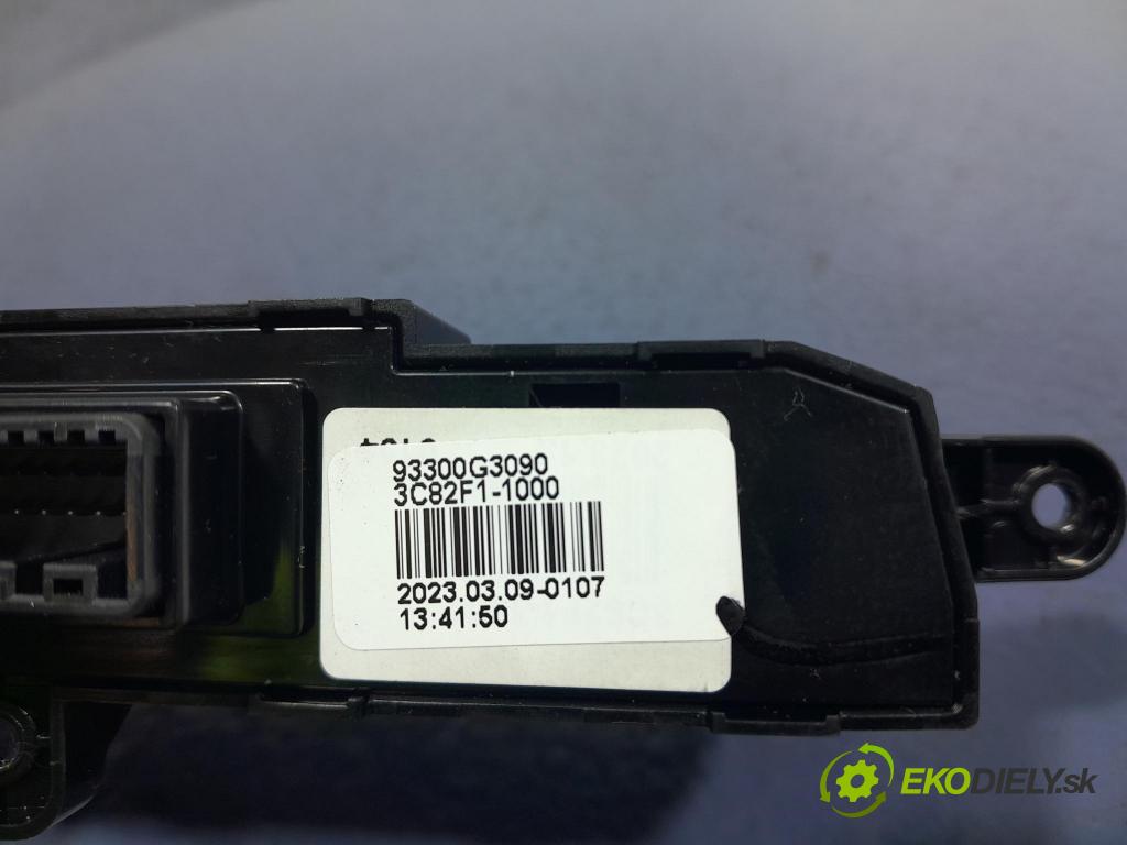 Hyundai I30 2023 prepínač 93300-G3090
