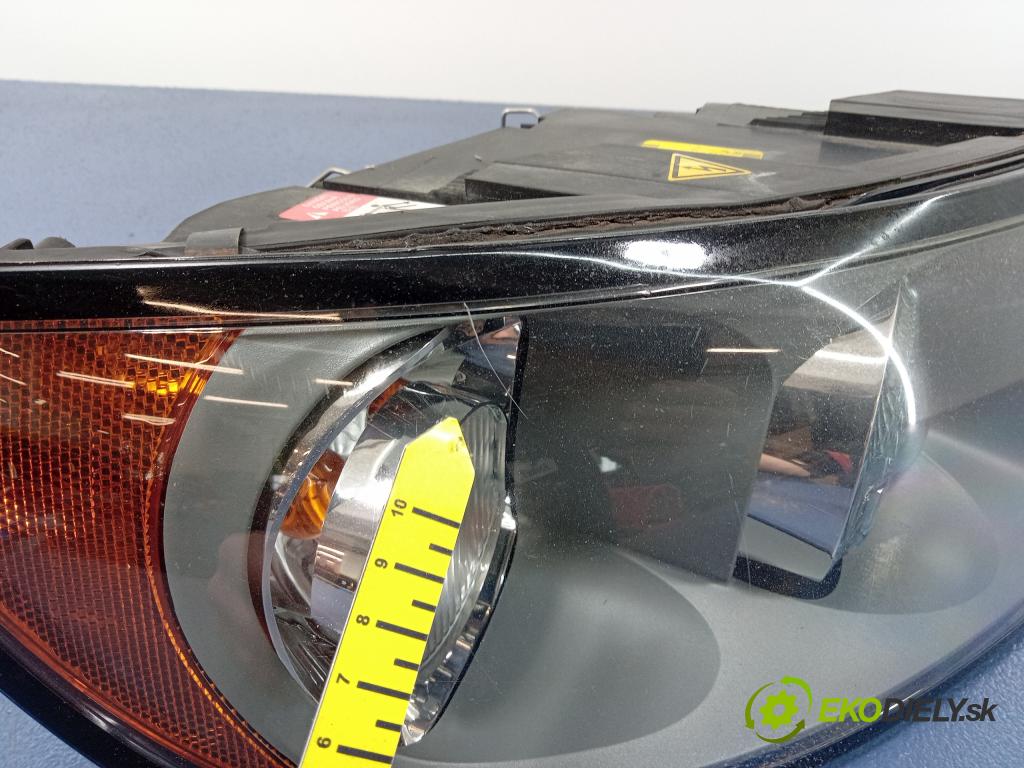 Volvo V50 2006 Reflektor: v pravo: 30698890