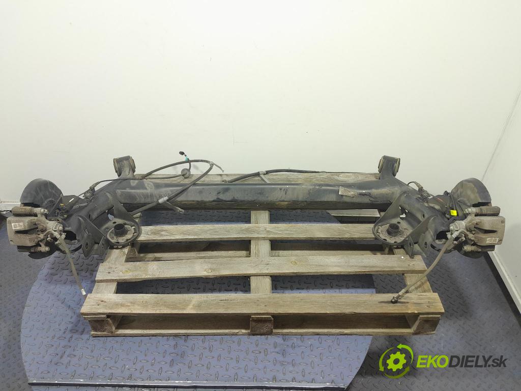 Hyundai I30 2023 výstuha Pozastavenia: zad