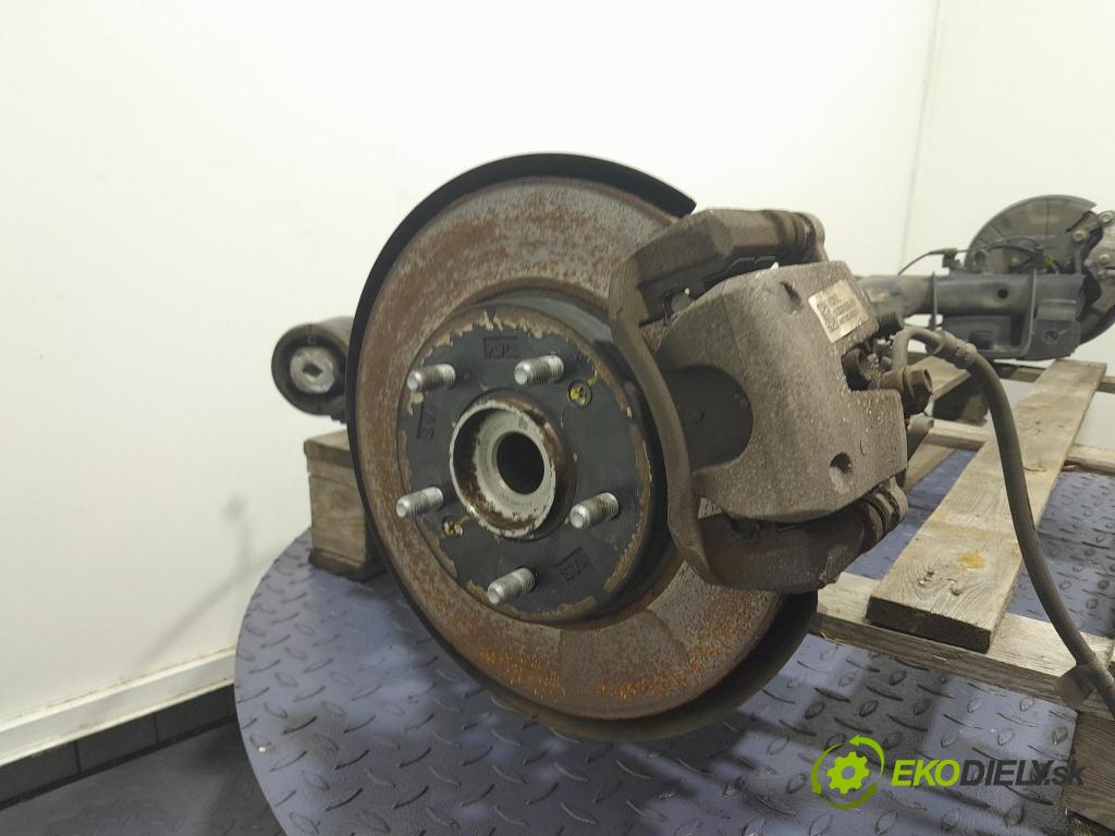 Hyundai I30 2023 výstuha Pozastavenia: zad