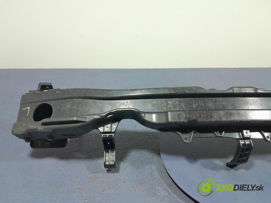 Hyundai I30 2023 výstuha narazník zad 86630-G4600