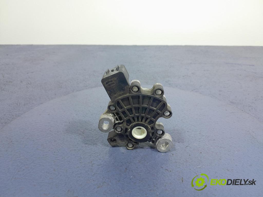 Hyundai I30 2023 riadiaca jednotka skrine 42700-2D500