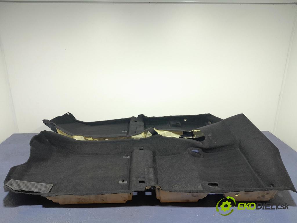 Hyundai I30 2023 koberec do auta 84260-G4700