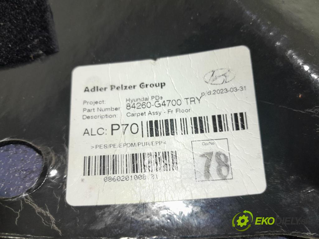 Hyundai I30 2023 koberec do auta 84260-G4700