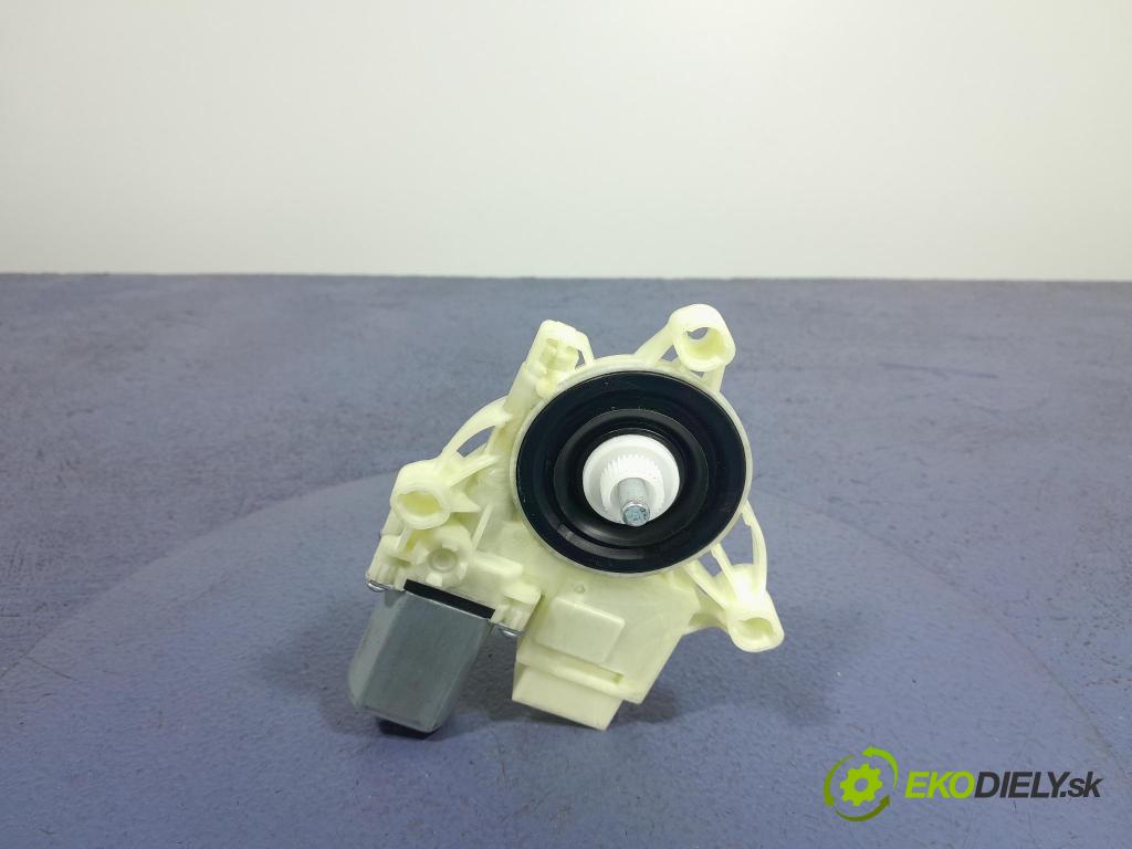 Bmw X5 2023 mechanizmus okna Okná: Predné v pravo: 9450070