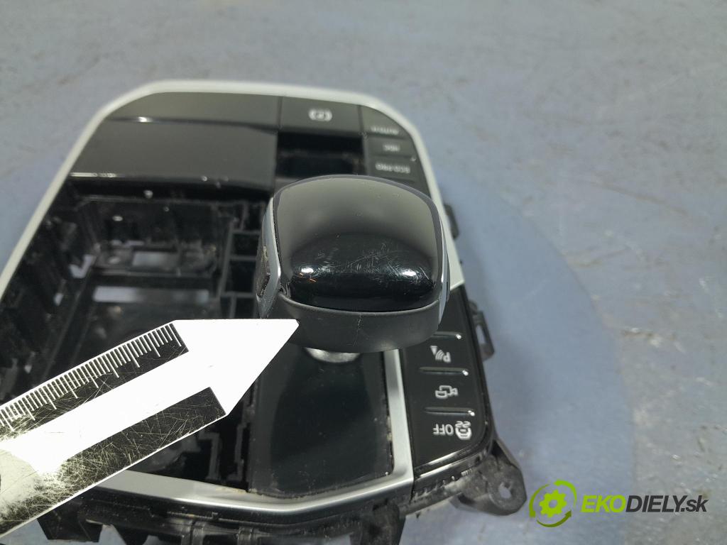 Bmw X5 2023 Páka: Zmeny: 5A68D39