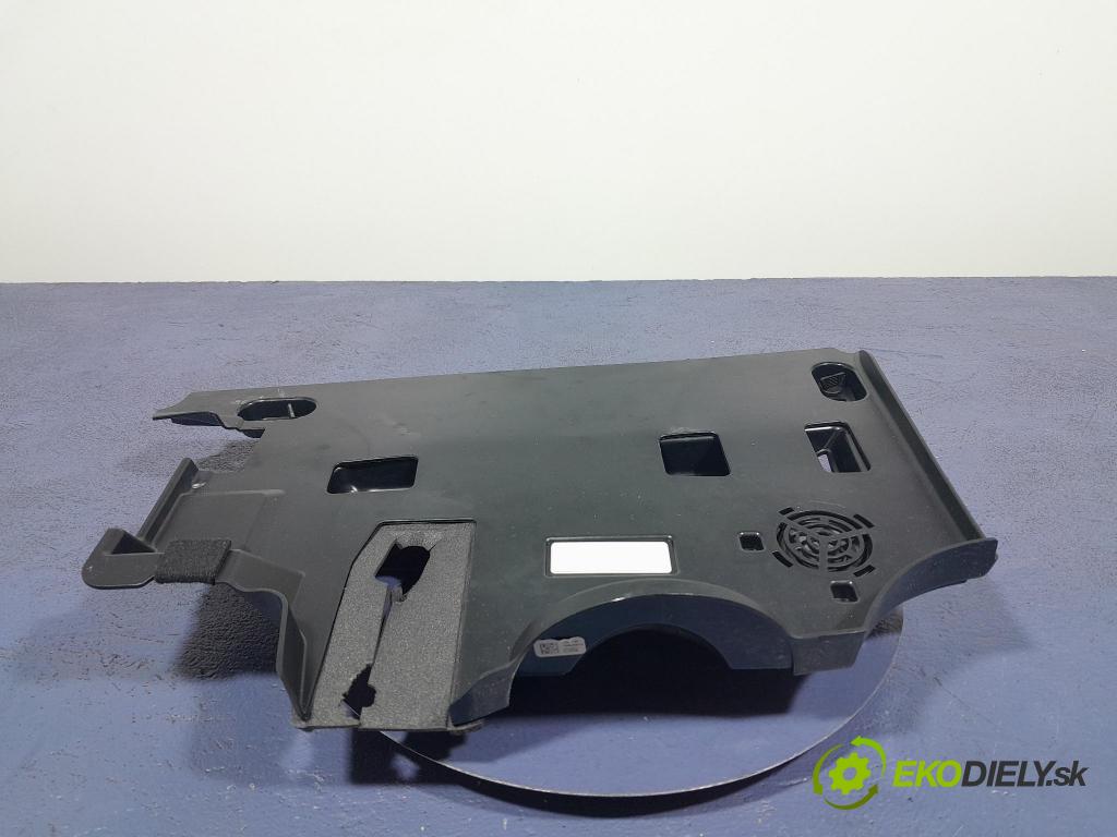 Bmw X5 2023 kryt Plast: podvozek: 9399369