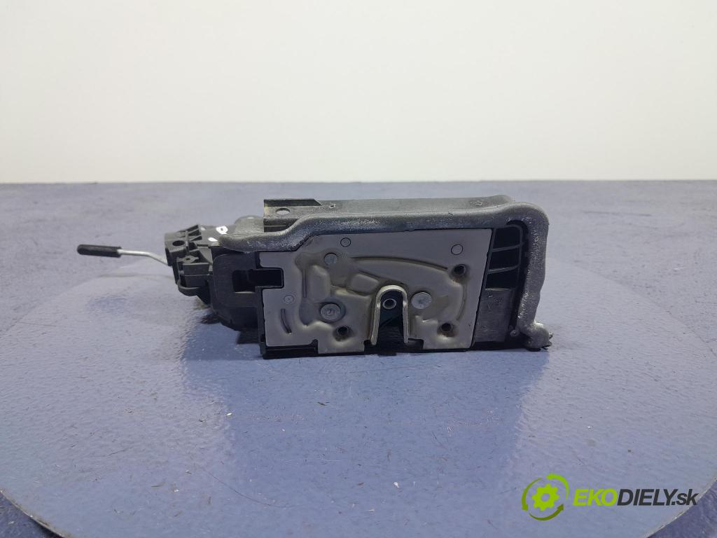 Bmw X5 2023 zámok dvere Predné Vľavo: 9464887