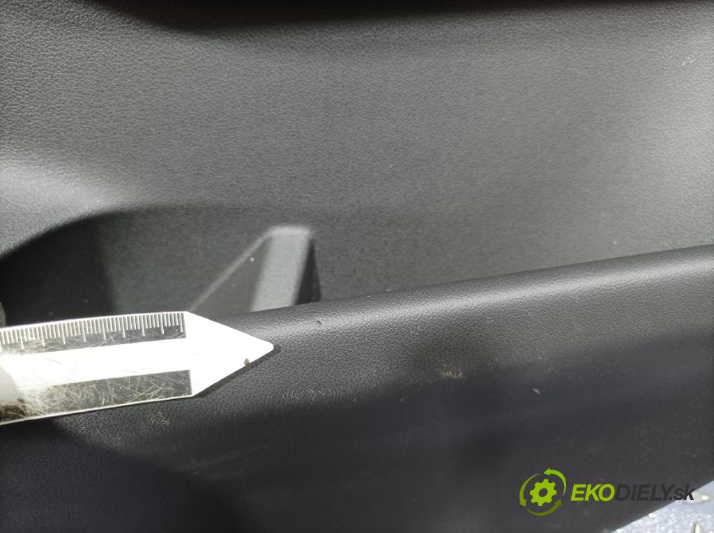 Bmw X5 2023 Čalounictví: dvere zad Prava: