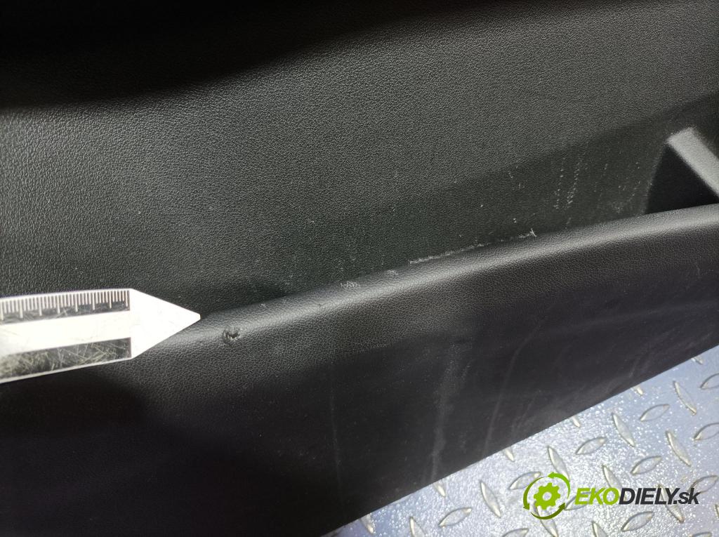 Bmw X5 2023 Čalounictví: dvere Predné ľavá