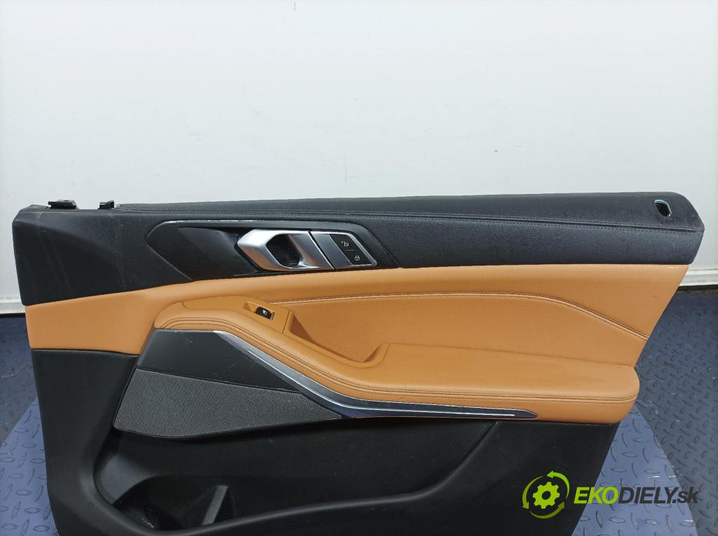 Bmw X5 2023 Čalounictví: dvere Predné Prava: