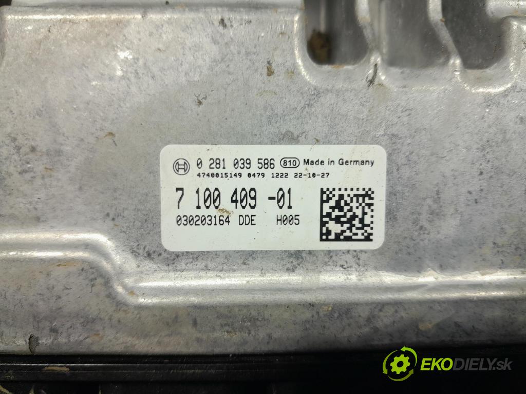 Bmw X5 2023 riadiaca jednotka Motor: 7100409