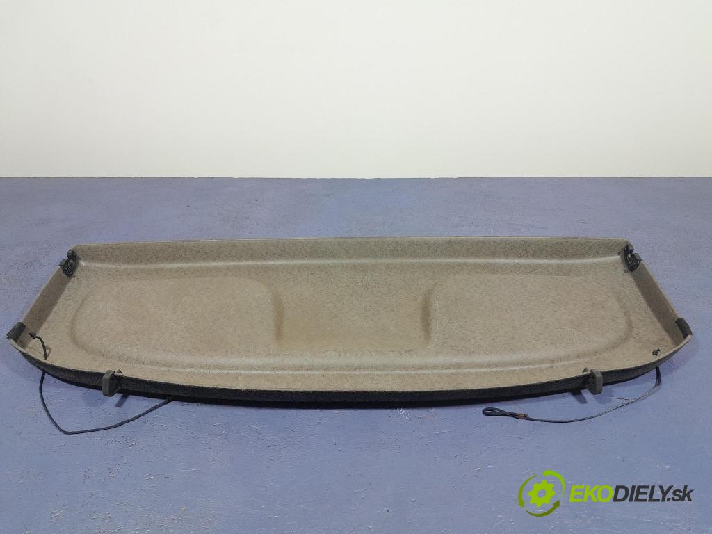 Toyota Yaris 2000 kufra: