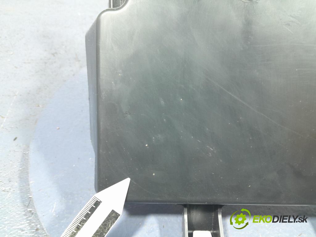 Bmw X5 2023 kryt Plast: Interiéry: 7466134