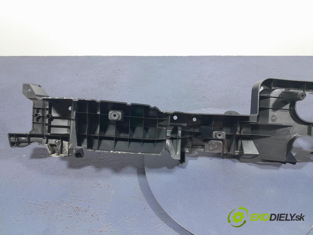 Bmw X5 2023 lišta kufra: 7438235