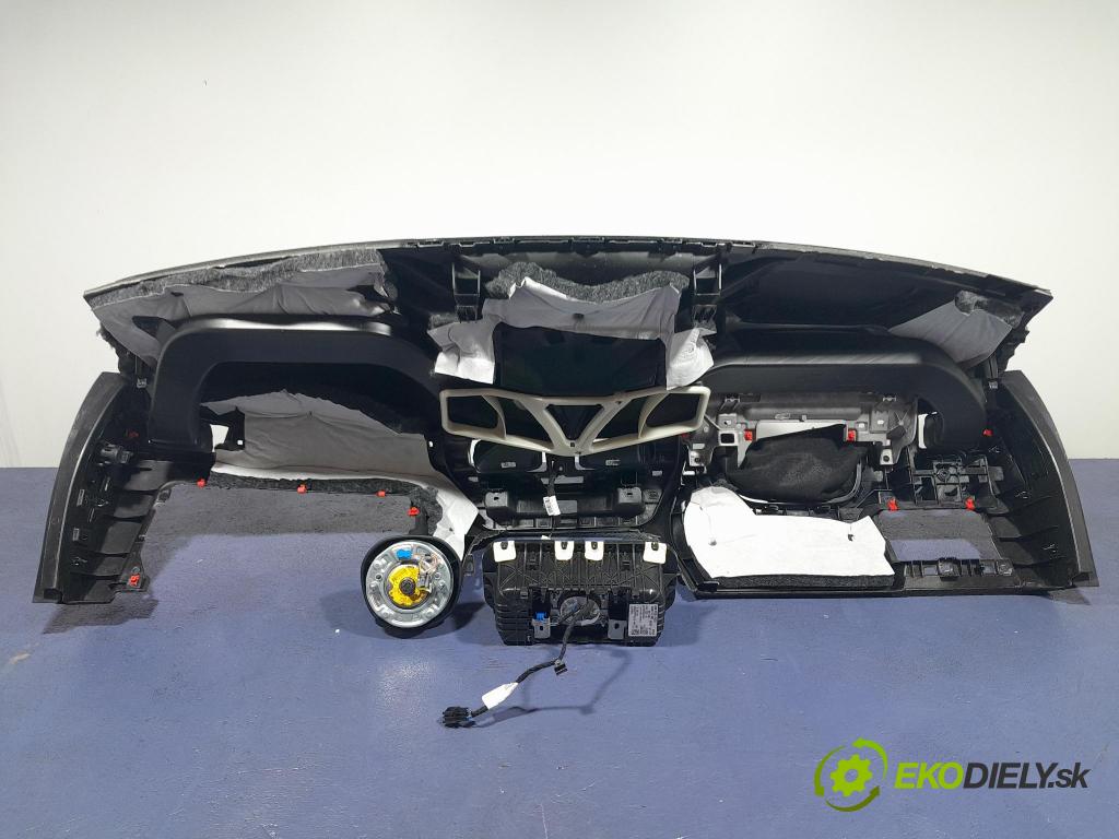 Bmw X5 2023 kokpit,pristrojová doska