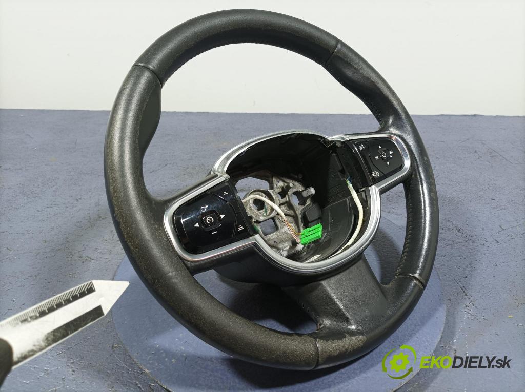 Volvo Xc90 2016 volant 31407813
