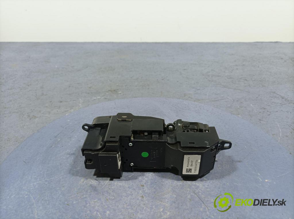 Volvo Xc90 2016 prepínač Start/Stop 31443474