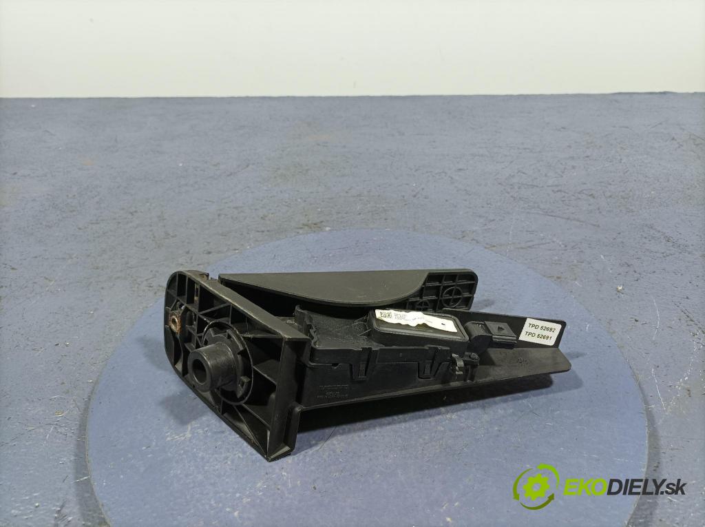 Volvo Xc90 2016 pedal Plyn: 31445780
