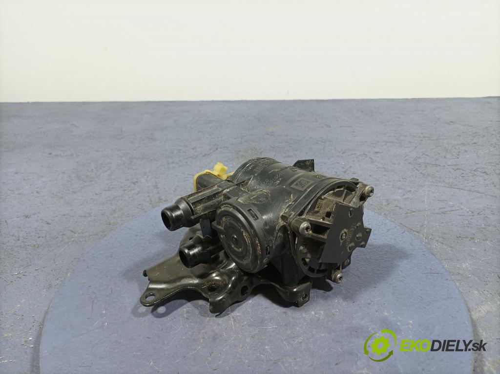 Bmw X5 2023 / Separátor: 7925785