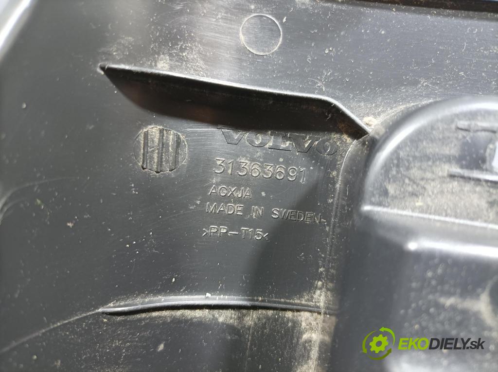 Volvo Xc90 2016 kryt Plast: Interiéry: 31363690