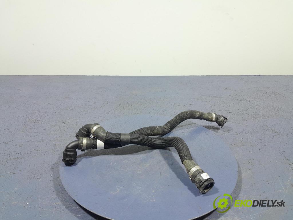 Bmw X5 2023 rúrka Chladič: 8476120