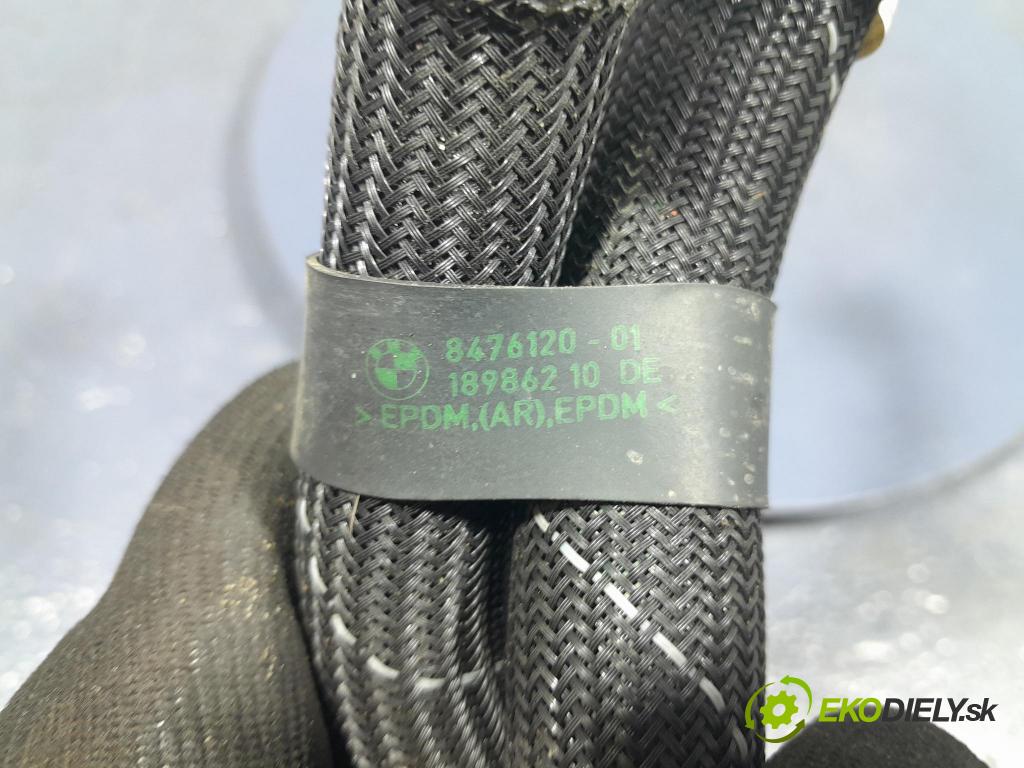 Bmw X5 2023 rúrka Chladič: 8476120