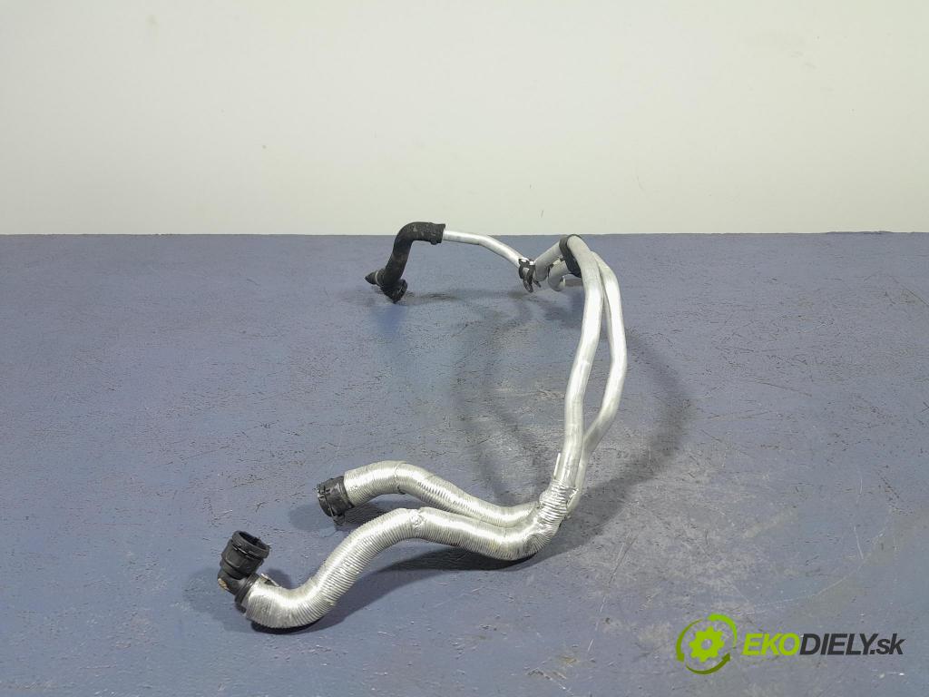 Bmw X5 2023 rúrka Chladič: 8596395