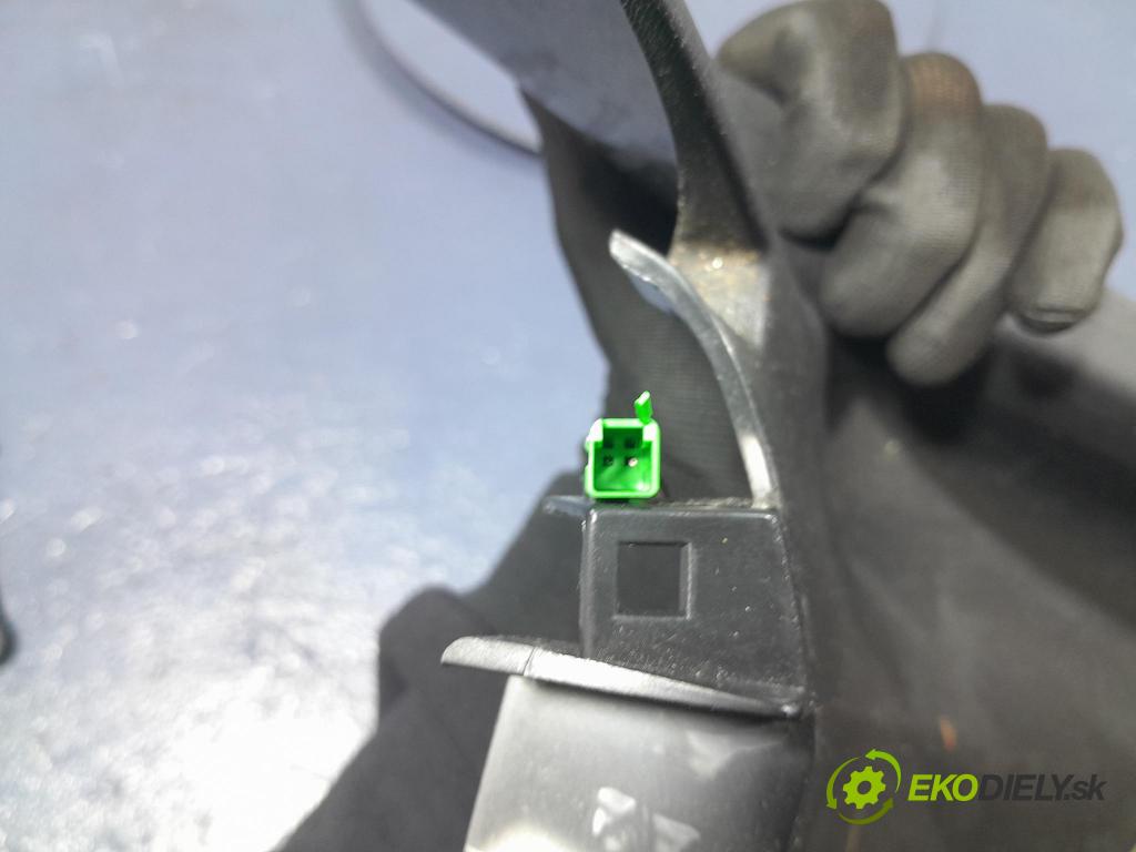 Volvo Xc90 2016 kryt Plast: Interiéry: 31363748