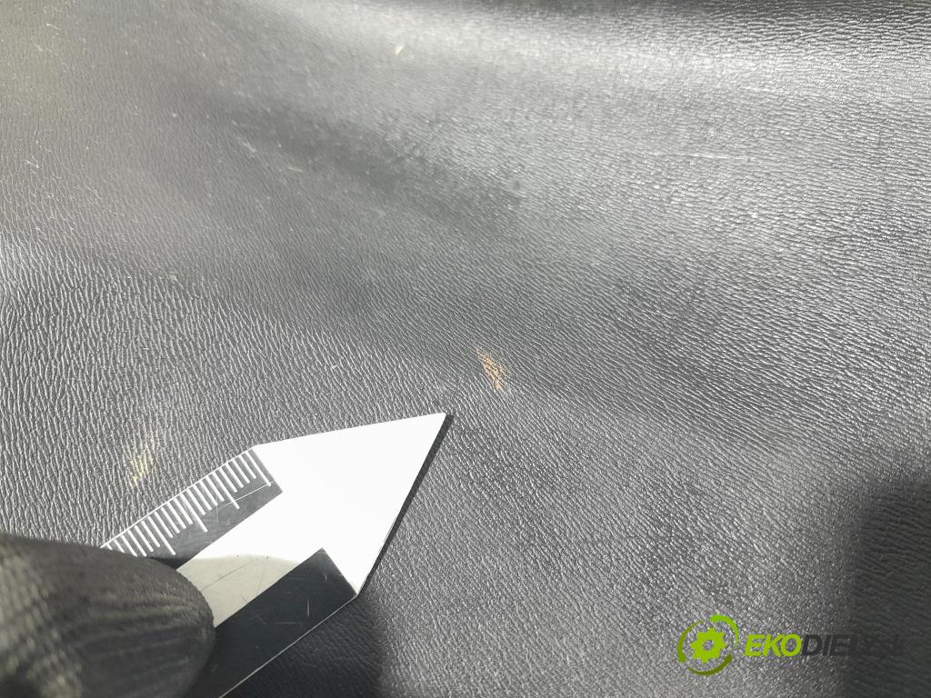 Volvo Xc90 2016 kryt Plast: Interiéry: 31363748