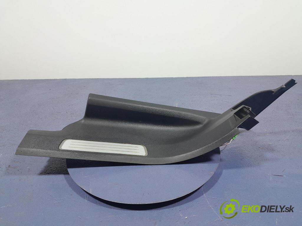 Volvo Xc90 2016 kryt Plast: Interiéry: 31363747