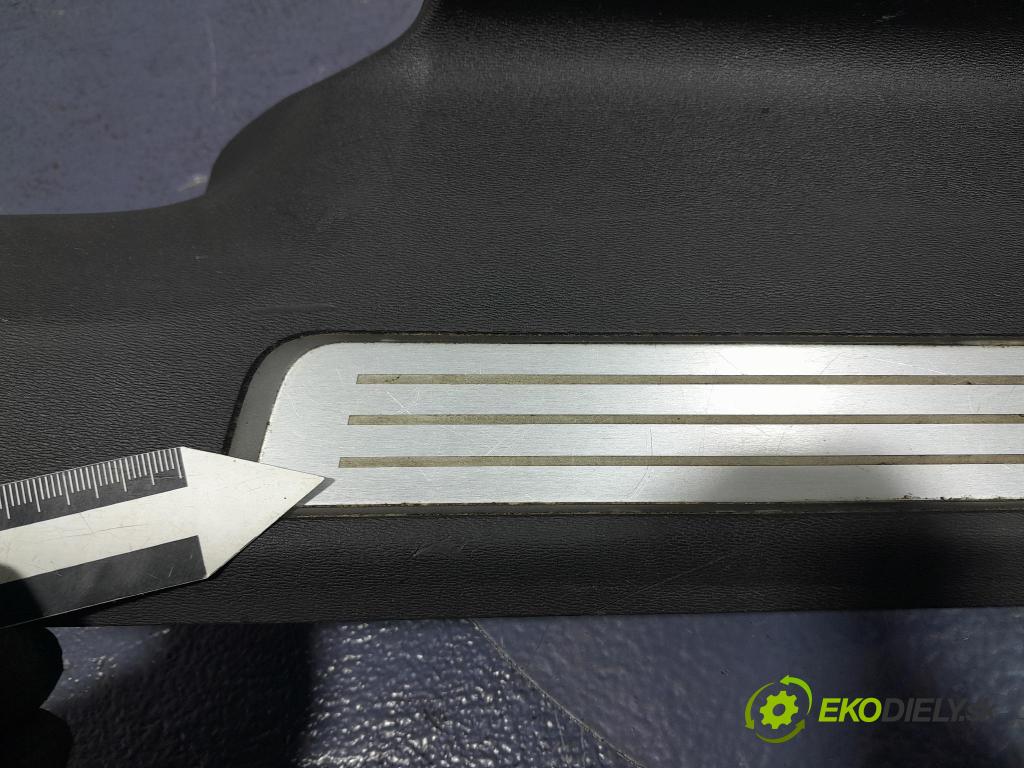 Volvo Xc90 2016 kryt Plast: Interiéry: 31363747