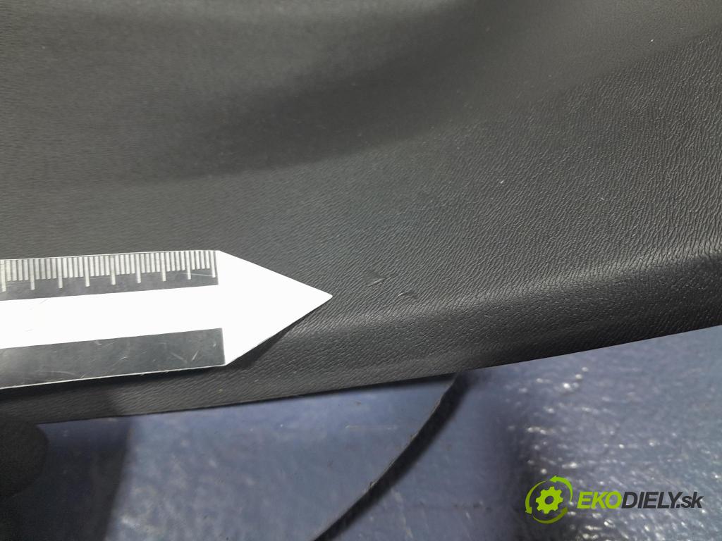 Volvo Xc90 2016 kryt Plast: Interiéry: 31363747