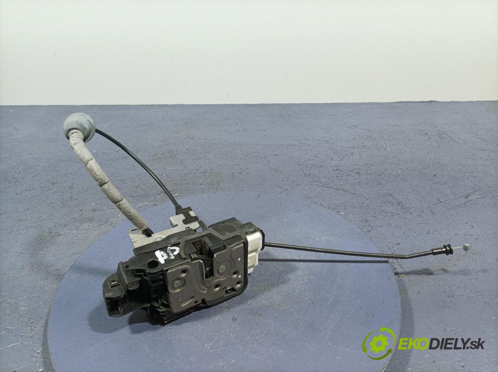 Volvo Xc90 2016 zámok dvere Predné v pravo: 31349891