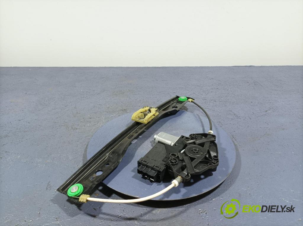 Volvo Xc90 2016 mechanizmus okna Okná: zad v pravo: