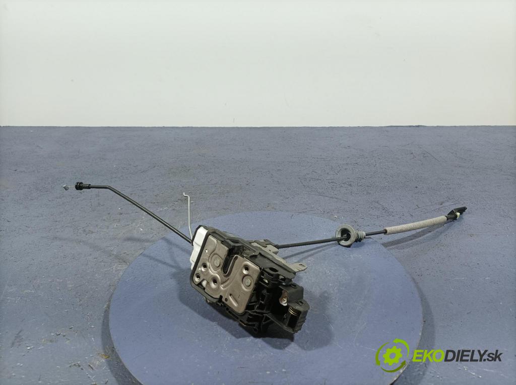 Volvo Xc90 2016 zámok dvere Predné Vľavo: 31349890