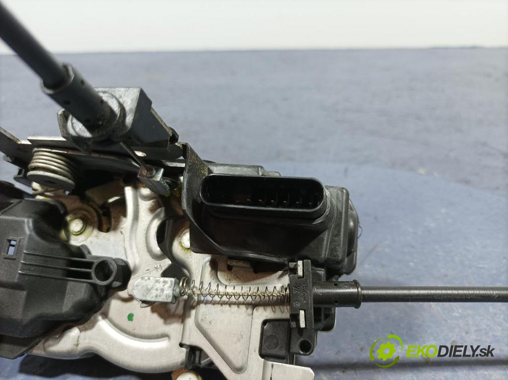 Volvo Xc90 2016 zámok dvere Predné Vľavo: 31349890