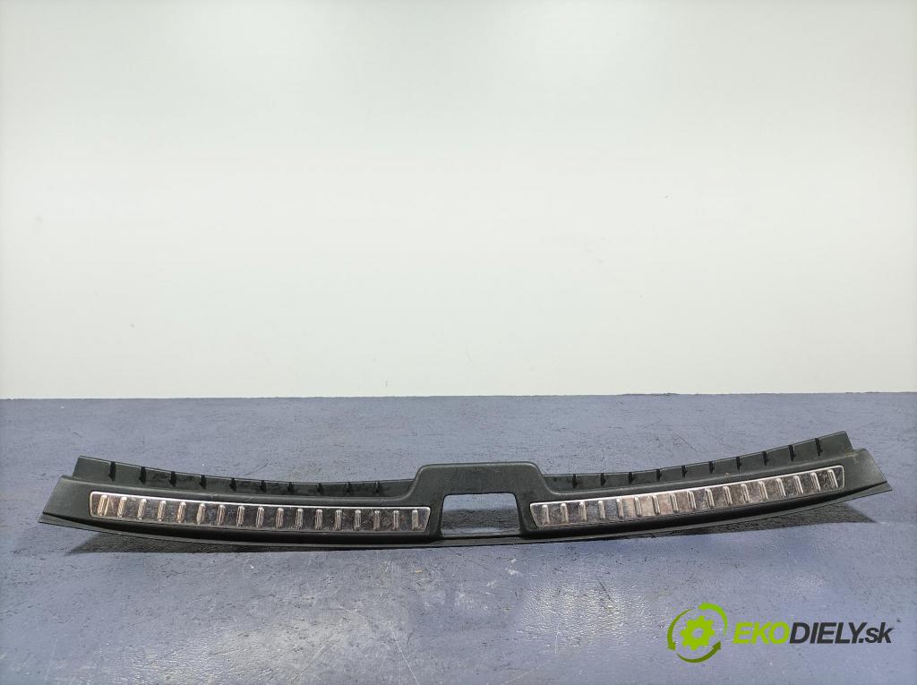 Volvo Xc90 2016 kryt Plast: Interiéry: 31377855