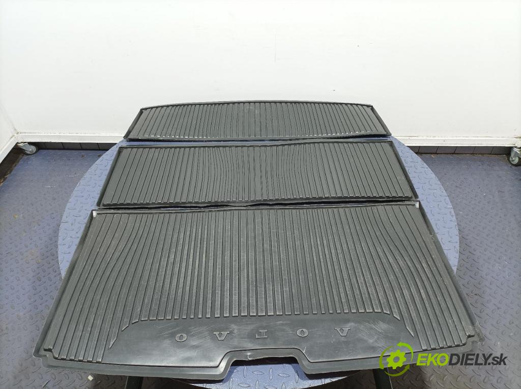 Volvo Xc90 2016 koberec do auta 31435462