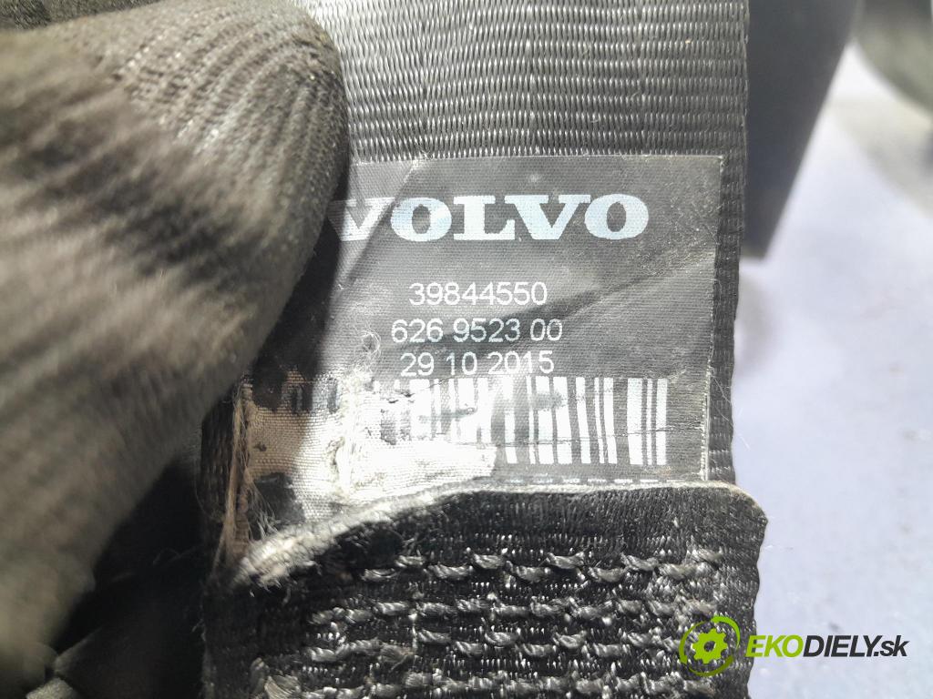 Volvo Xc90 2016 kokpit,pristrojová doska