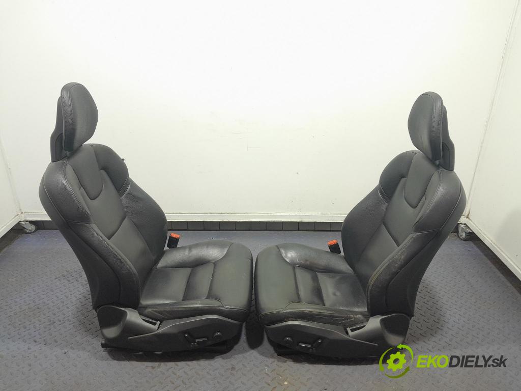 Volvo Xc90 2016 sedačke: Set.: