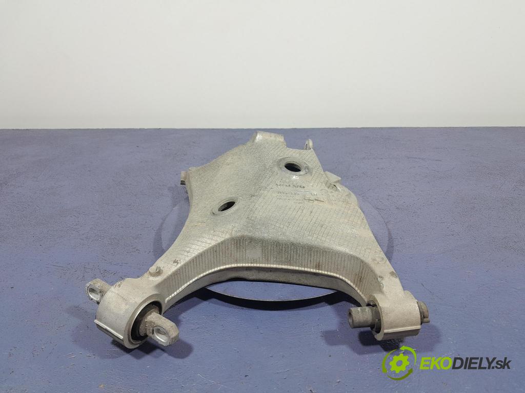 Volvo Xc90 2016 Zad: Levý: 31451835